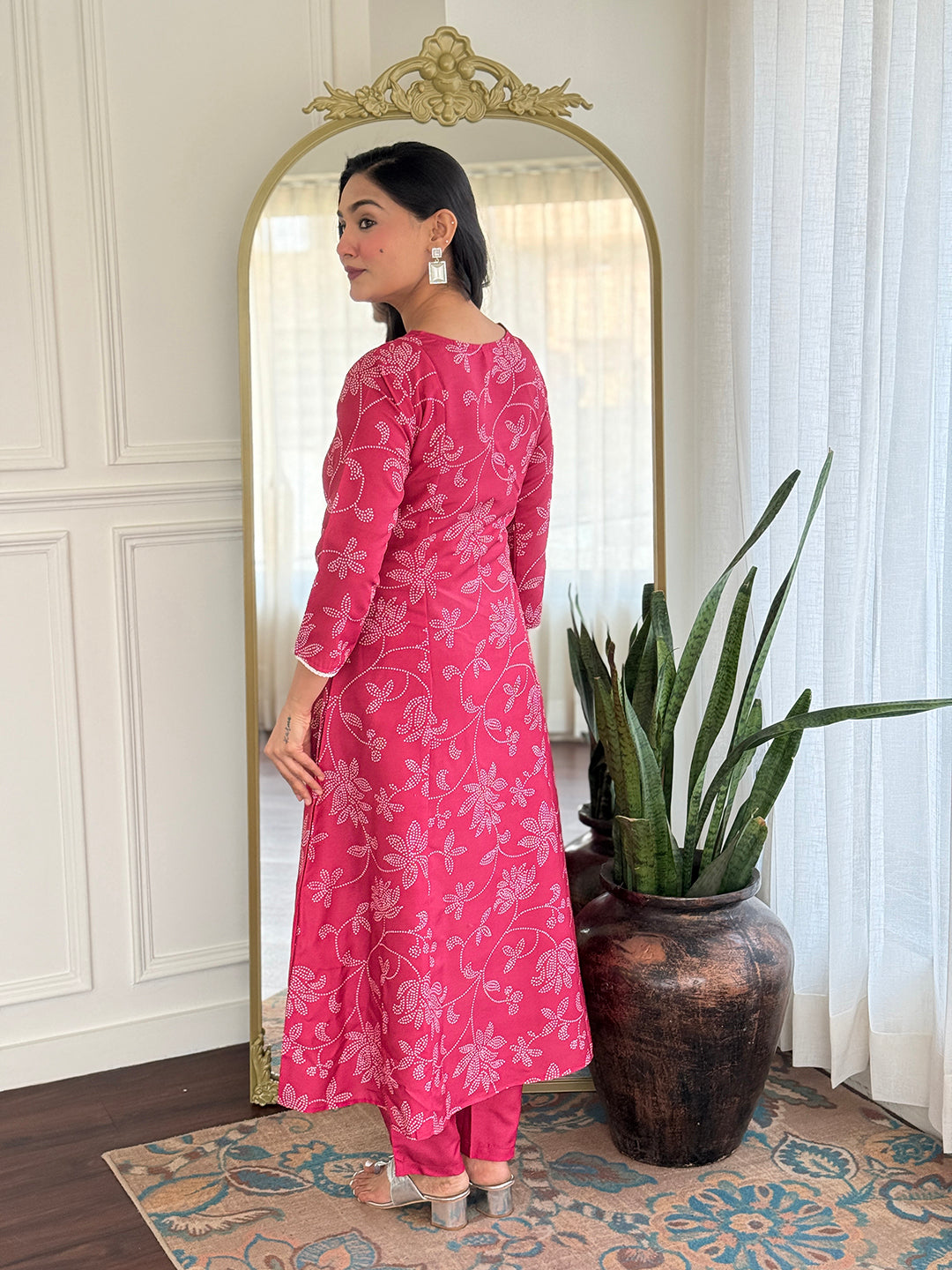 Women's Embroidered Rayon Kurti with Pant & Taby Dupatta Set | D722