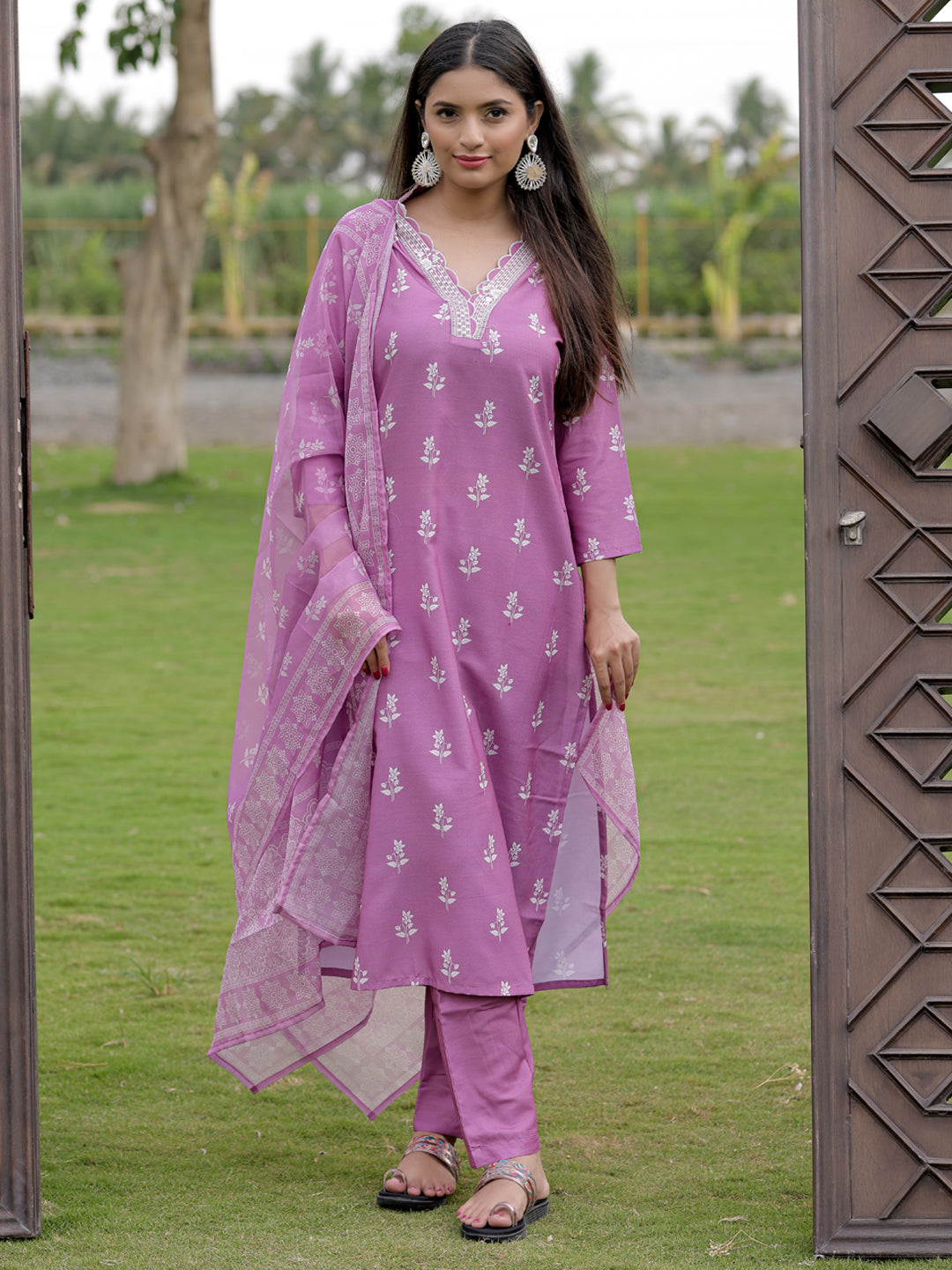 Women's Embroidered Rayon Kurti with Pant & Taby Dupatta Set | D780 ONION